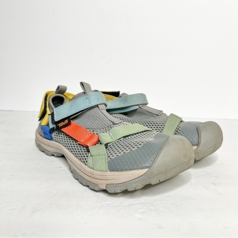 Teva Outflow Universal Water Shoe Multicolor Size 4 Kids Sandals